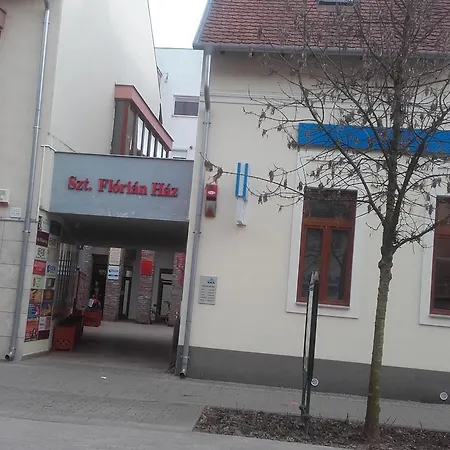 شقة Fanni Apartman *